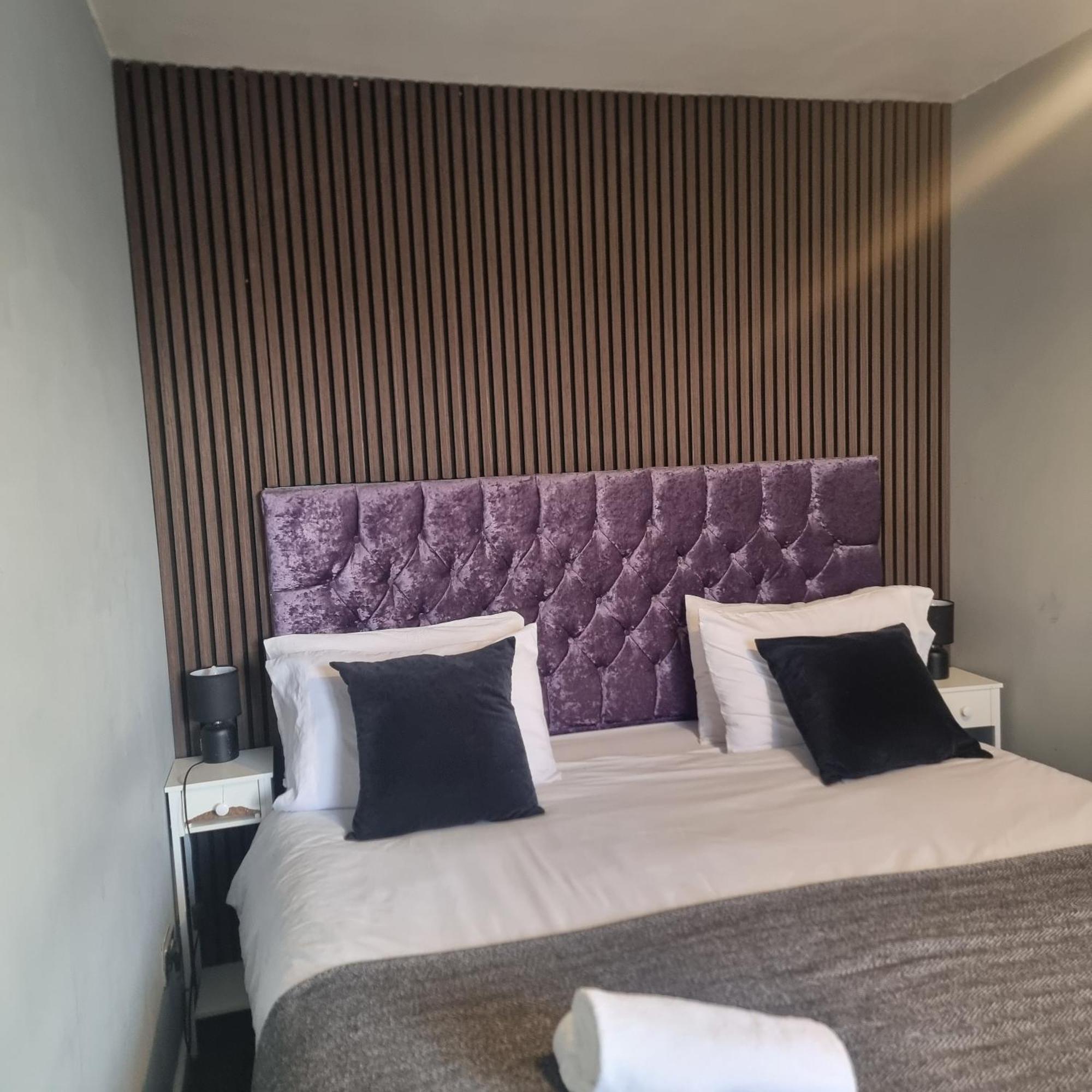 Spacious House In Central Манчестер Экстерьер фото